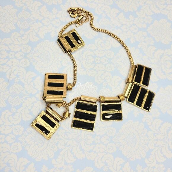 Gold and Black Choker Necklace - Picture 4 of 6